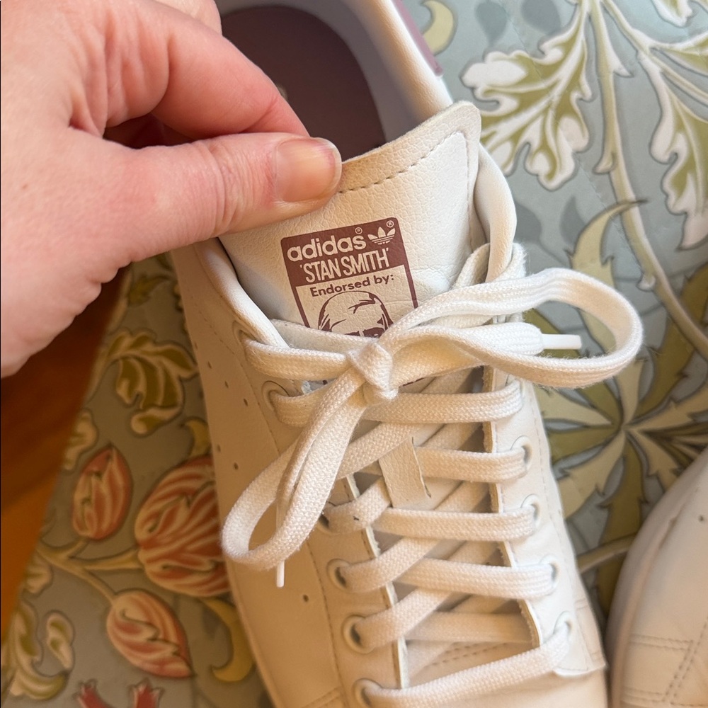 Adidas Women's Stan Smith White Sneakers with Rose Gold Heel Tab Size 9 - Picture 2 of 9